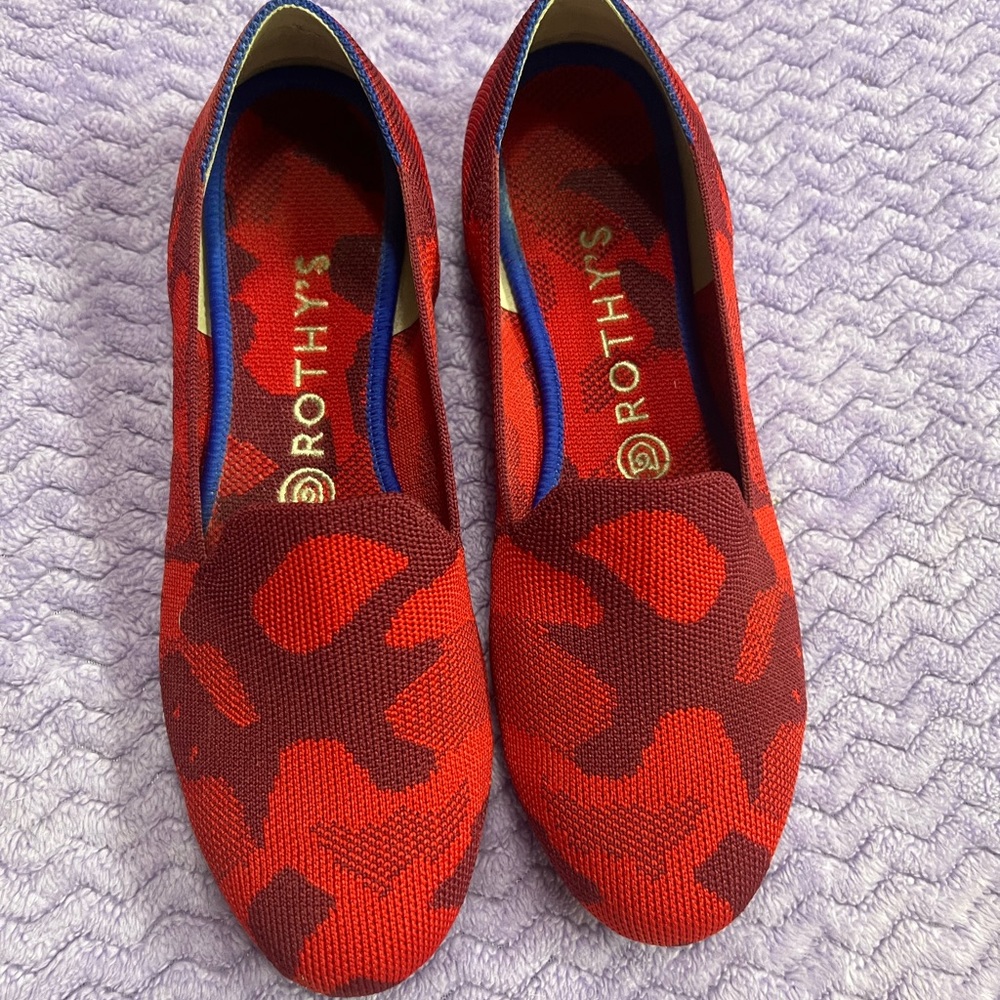 Rothy’s Red Camo size 8.5